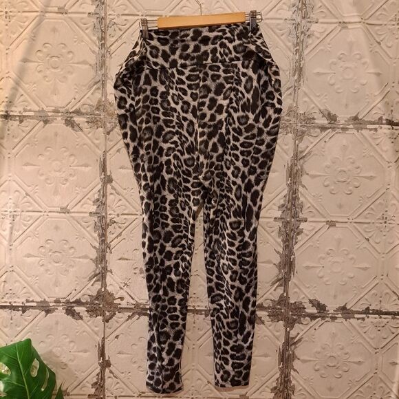 Voll Comfort Causal Animal Print Black/Grey Plus Size Leggings Size 2XL NWOT - Picture 3 of 10
